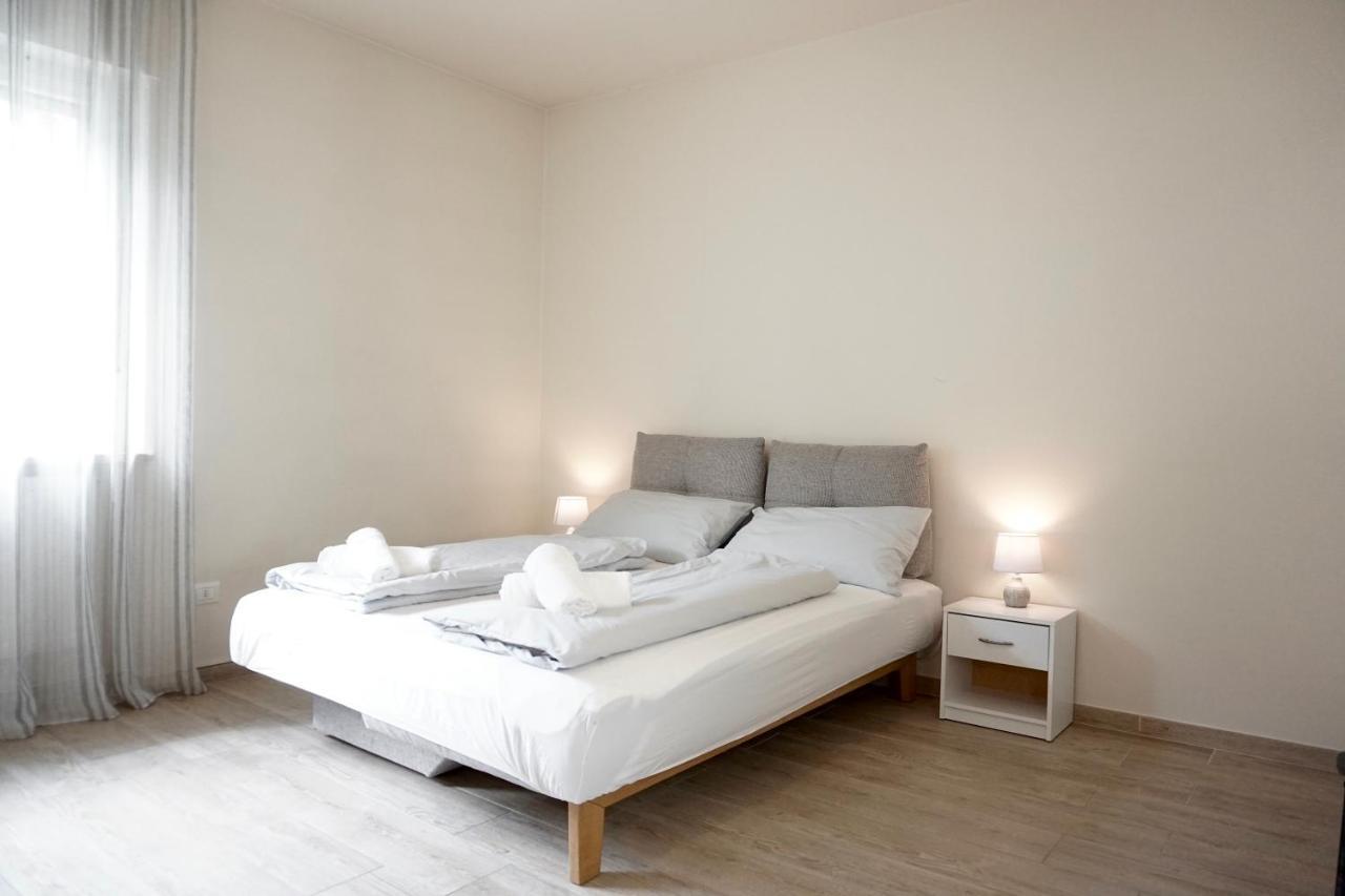 Bright Studio Apartment With Free Private Parking Merano Kültér fotó
