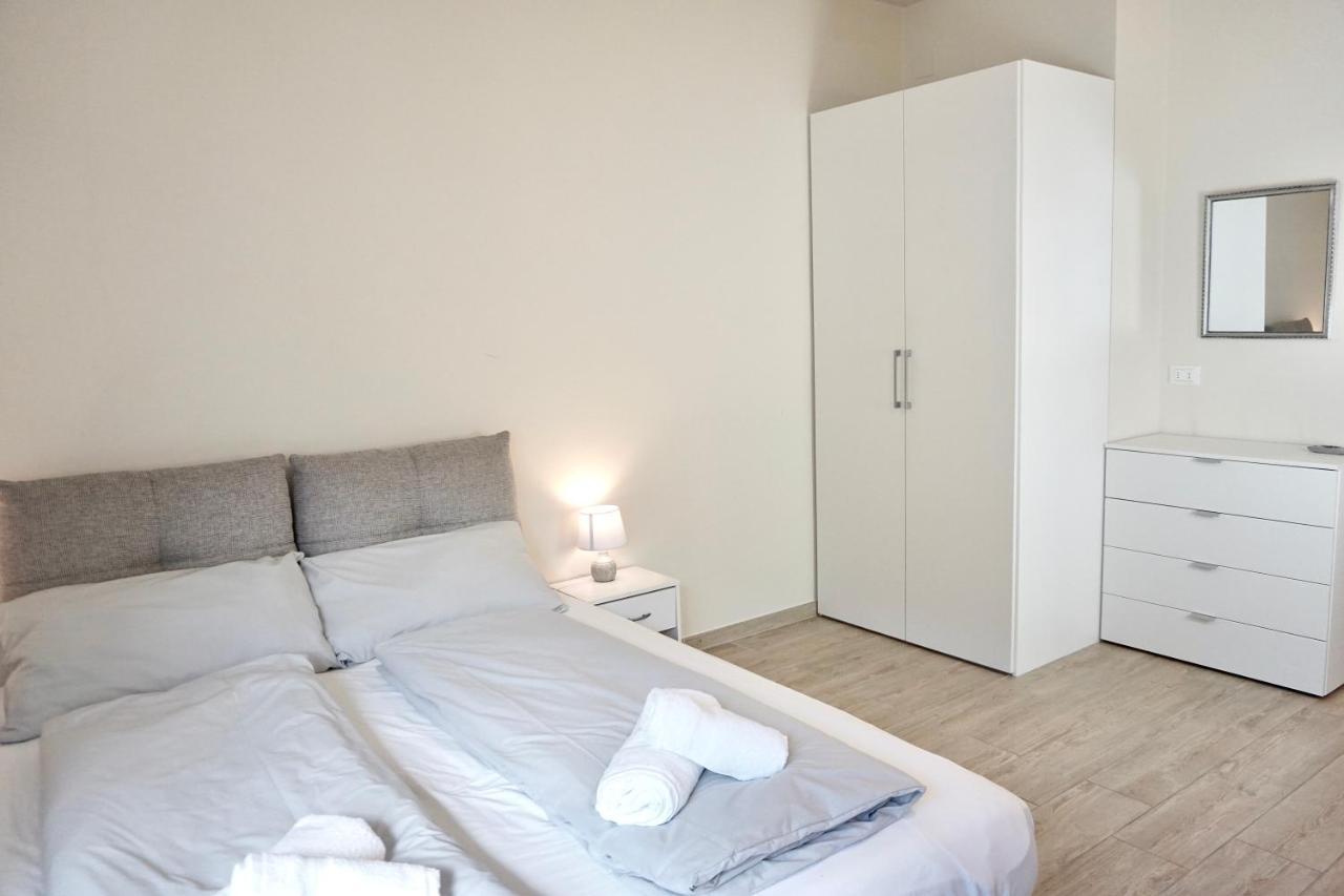 Bright Studio Apartment With Free Private Parking Merano Kültér fotó