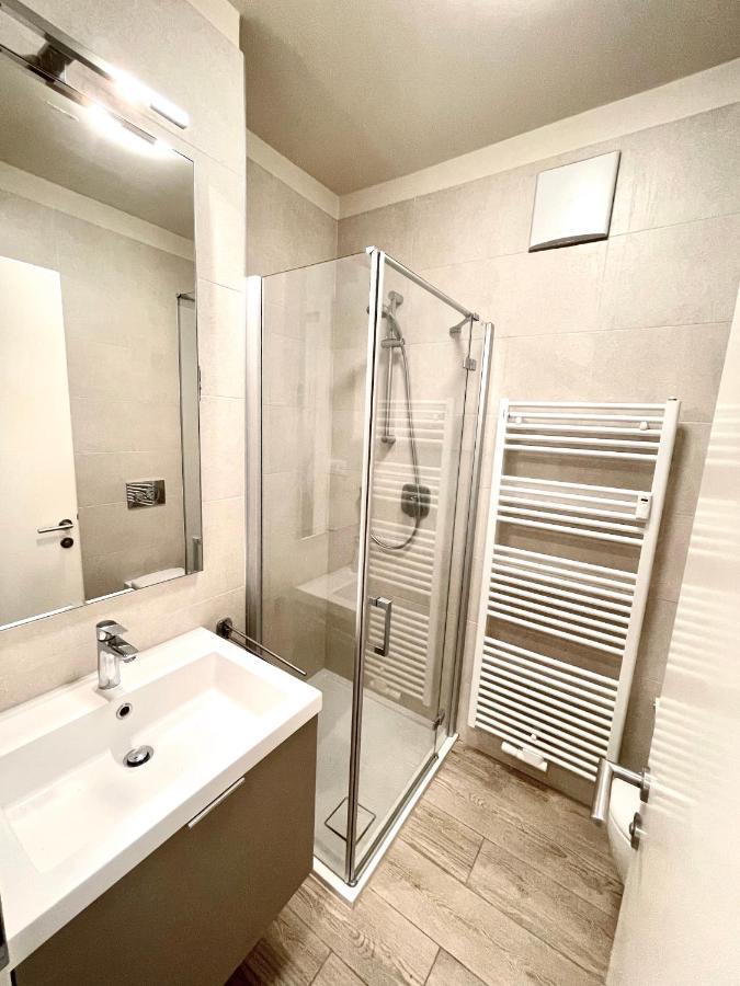 Bright Studio Apartment With Free Private Parking Merano Kültér fotó